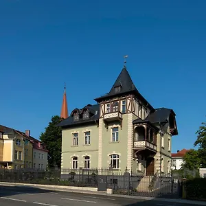 Zeitlos - Zeitreise 1891 Villa